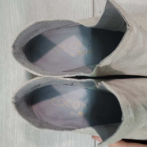 Coconuts By Matisse Women Pronto Ankle Suede Heels boots sz 6M - Picture 15 of 16